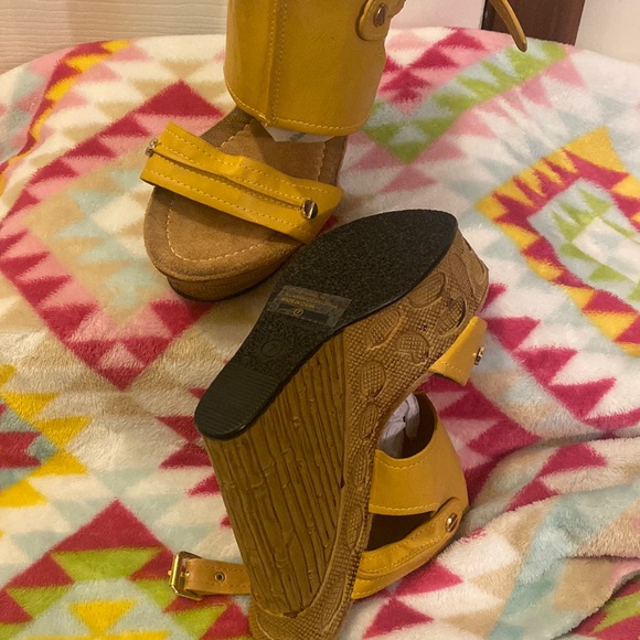 Women heel sandals - Picture 2 of 2